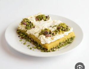 مدلوقة بالقشطة